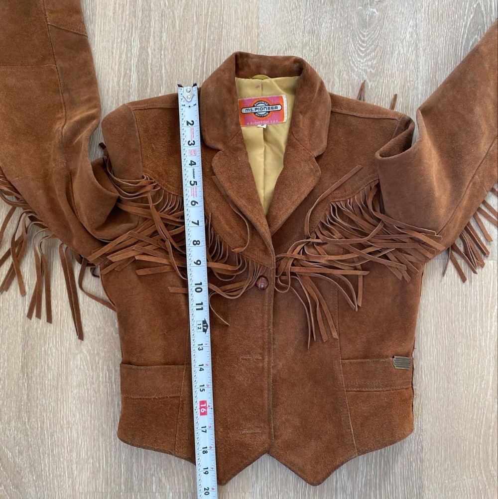 Vintage Suede Leather Brown Fringe Western Jacket - Picture 6 of 9